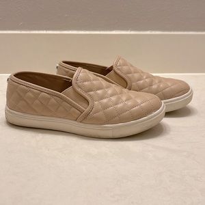 Steve Madden slip ons Size 7.5